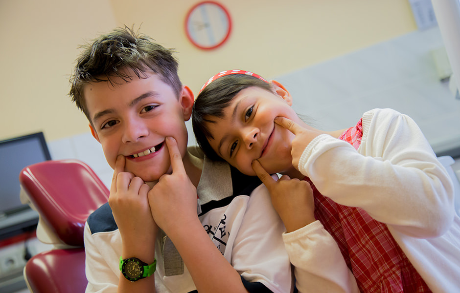 Lachen - Kinderbehandlung - Zahnarzt Gronau